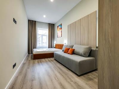 квартира за адресою Пантелеймона Куліша вул., 3