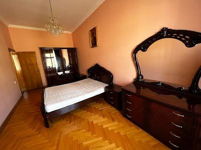 квартира по адресу Городоцкая ул., 31