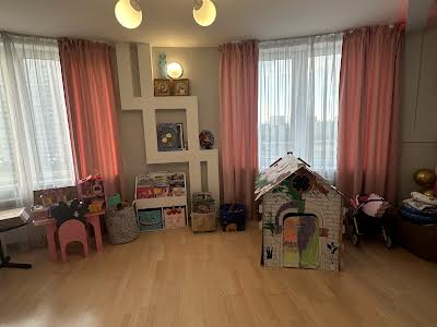 квартира по адресу Олены Пчилки ул., 2