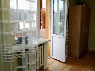 квартира за адресою Максима Берлинського вул., 31