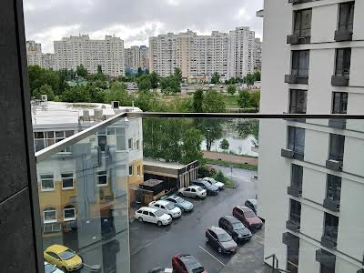 квартира за адресою Драгоманова вул., 31-А