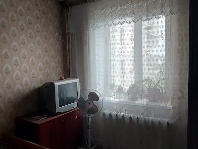 квартира по адресу Квітнева ул., 4а