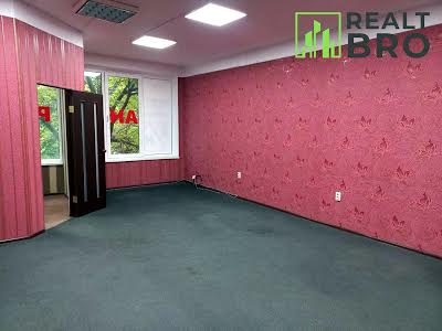 коммерческая по адресу Миру, 1