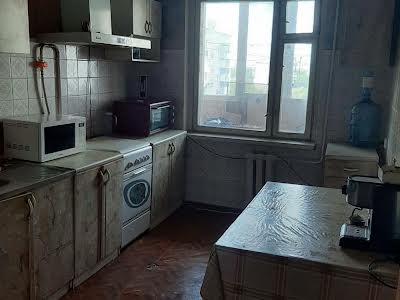 квартира за адресою Князя Ярослава Мудрого просп., 1а