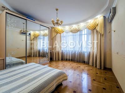 квартира за адресою Старонаводницька вул., 6-Б