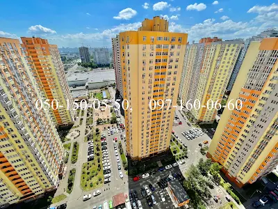 квартира за адресою Сім'ї Кульженків вул. (Петра Дегтяренка), 33