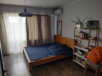 квартира за адресою Науки просп., 80