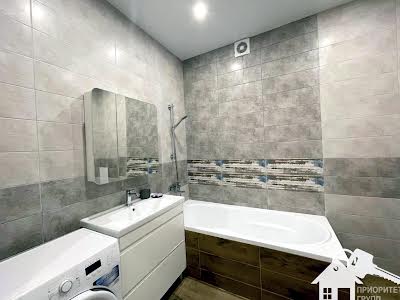 квартира за адресою Розваги вул., 27