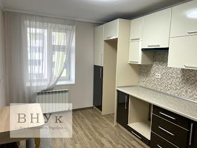 квартира за адресою Яреми, 14