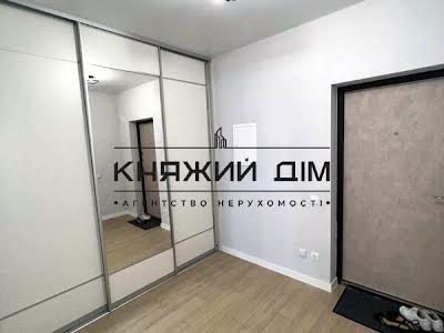 квартира по адресу Ревуцкого ул., 40-Б