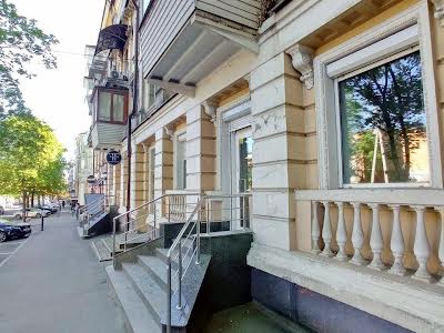 комерційна за адресою Дніпро, Михайла Грушевського вул. (Карла Лібкнехта), 11