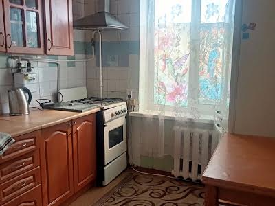 квартира по адресу Днепроводская ул., 1