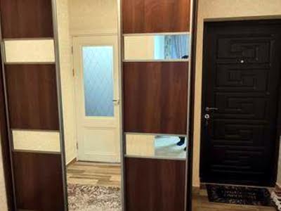 квартира за адресою Миколи Гулака вул., 4