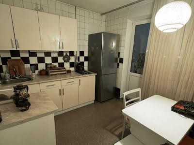 квартира по адресу Науки просп., 27