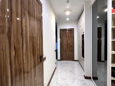 квартира за адресою Драгоманова вул., 2-Б