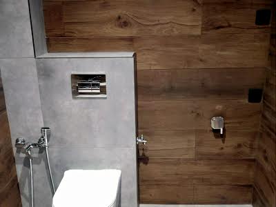 квартира за адресою Зарічна вул., 2