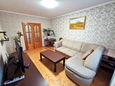 квартира по адресу Гриненко ул., 1-А