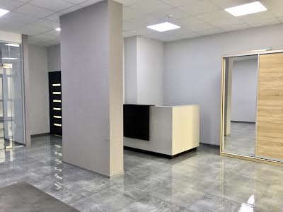 комерційна за адресою Французький бульв., 26