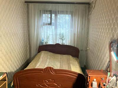квартира за адресою Євгена Танцюри вул., 64