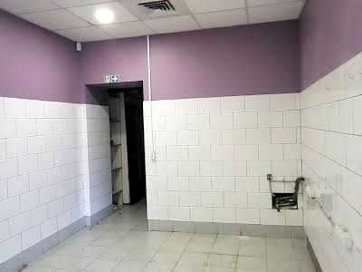 коммерческая по адресу Оболонская ул., 35