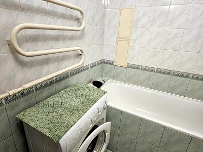квартира за адресою Коперника вул., 16-Б