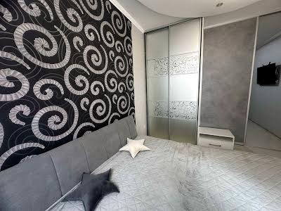 квартира за адресою Боголюбова вул., 4