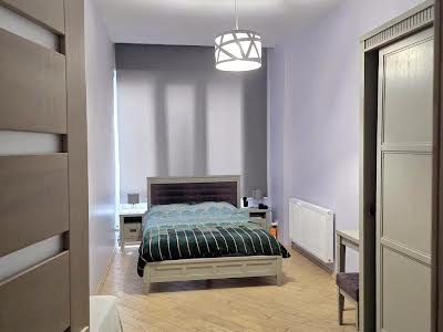 квартира за адресою Липинського В., 28
