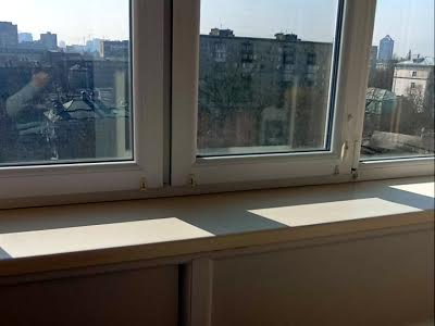 квартира за адресою Нагірна вул., 12
