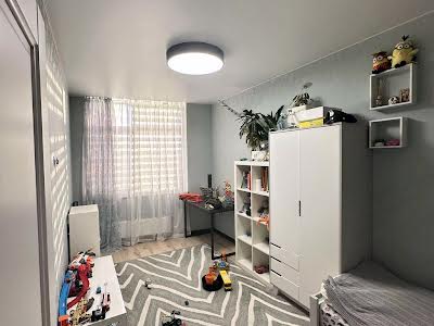 квартира за адресою Райдужна вул., 58