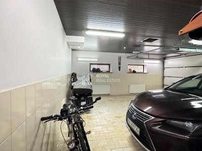 будинок за адресою Лісова вул., 2
