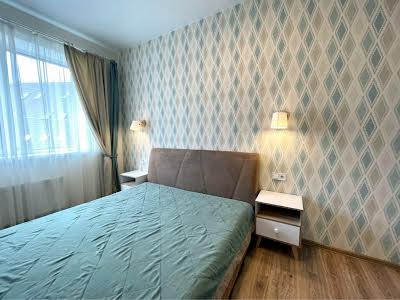 квартира за адресою Успішна вул., 14