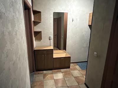квартира за адресою Сергія Берегового вул. (Мартиросяна), 25