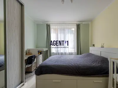 квартира за адресою Печерська вул., 24