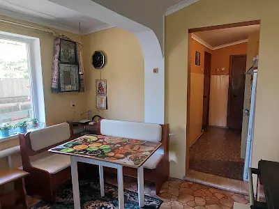 будинок за адресою Астрономічна вул., 9