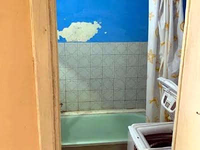 квартира за адресою Кирила Трильовського вул., 10