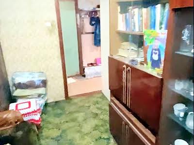 квартира за адресою Героїв України просп. (Героїв Сталінграду), 15а