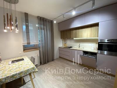 квартира по адресу Академика Лебедева ул., 1/8