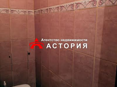 квартира за адресою Полякова, 3Б