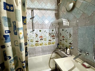 квартира за адресою Зої Гайдай вул., 2