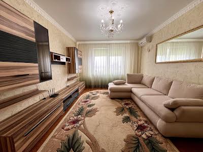 квартира за адресою Миколи Лаврухіна вул., 14