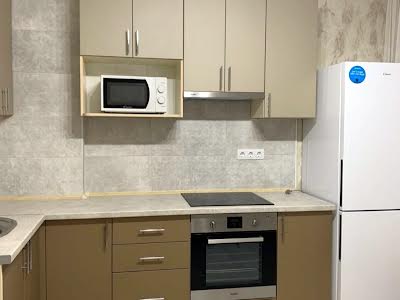 квартира за адресою Кадецький гай, 10