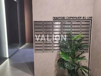 квартира за адресою Любомира Гузара просп. (Космонавта Комарова), 15 а