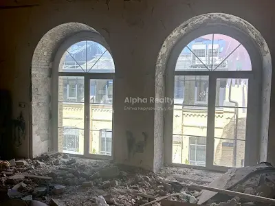 коммерческая по адресу Князей Острожских ул. (Московська), 8