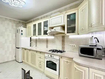 квартира за адресою Лесі Українки вул., 28