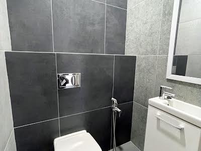 квартира за адресою Миколи Гулака вул., 4