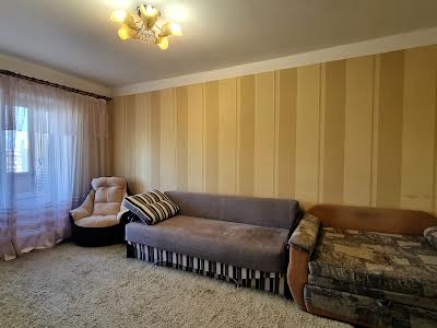 квартира за адресою Івана Миколайчука вул. (Серафимовича), 6