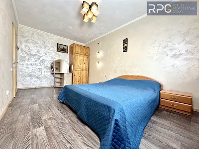 квартира за адресою Смілянська вул., 15