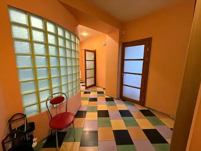 квартира за адресою Кривий Ріг, Металургів просп., 14