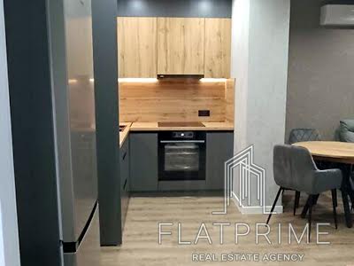 квартира за адресою Ревуцького вул., 40-Б