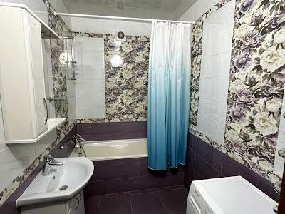 квартира за адресою Інструментальна вул., 45